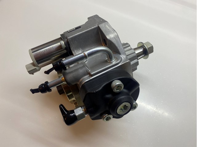 Насос паливний високого тиску (ПНВТ) RF5C13800 MAZDA