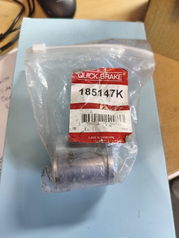 Поршень супорта гальмівного, переднього 185147K QUICK BRAKE