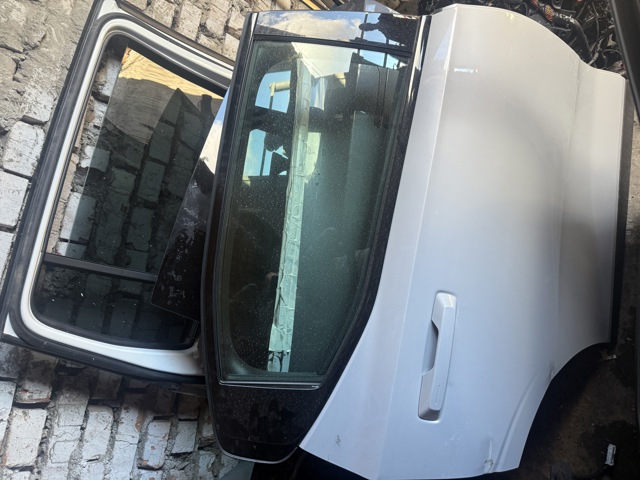 Двері задні, праві 32420165 VOLVO