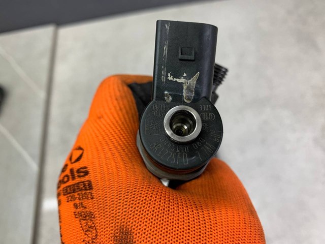 Форсунка інжектора 0445110080 BMW