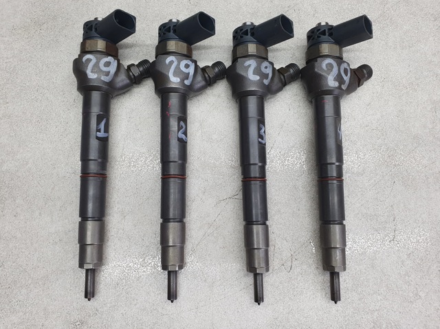 Форсунки електромагнітні 04L130277E VAG