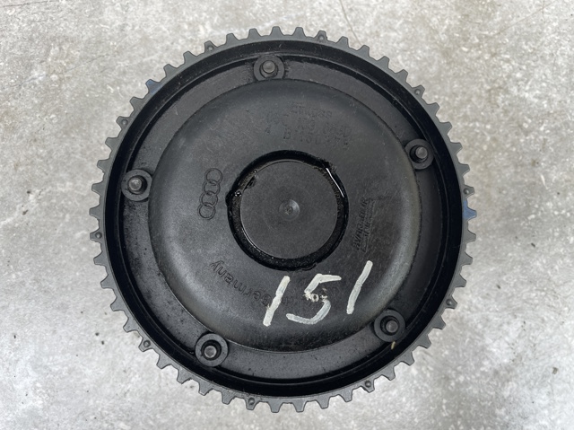 Регулятор фаз газорозподілу 06C109083M VAG