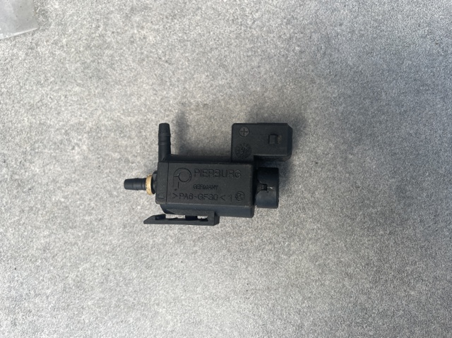 Клапан соленоїд регулювання заслонки EGR 1742712 BMW