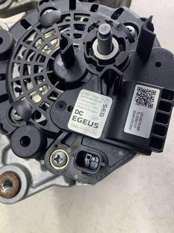 Авто генератор 231004BE0B NISSAN