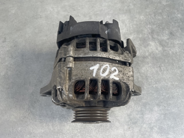 Авто генератор 23100AX610 NISSAN