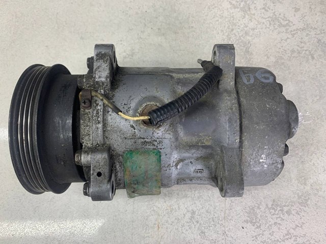 Компресор кондиціонера Рено Меган SCENIC