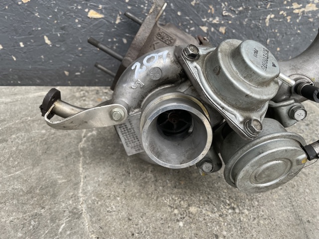 Турбонаддув 7701476049 RENAULT