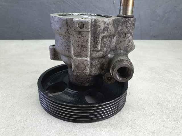 Насос рульового механізму 8200054528 RENAULT