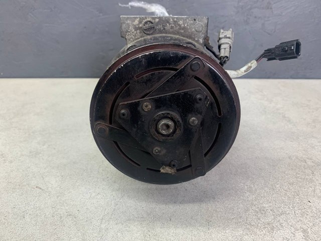 Компресор системи кондиціювання 8200890987 RENAULT