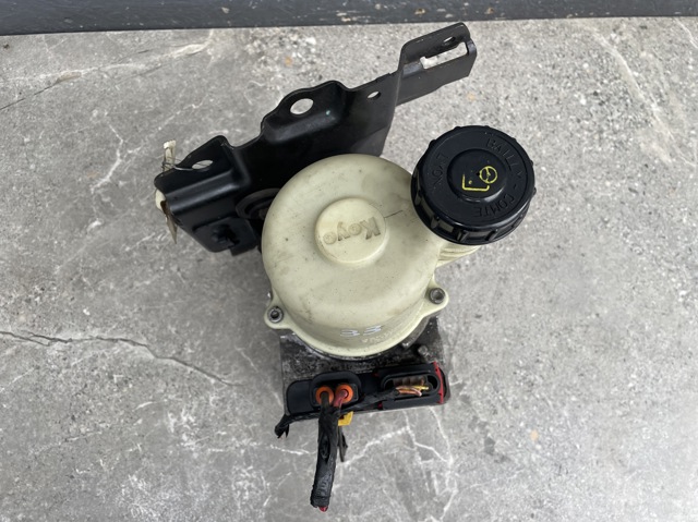 Помпа ГПК 8200963686 RENAULT