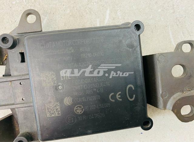 Радарний датчик дистанції 8821006090 TOYOTA