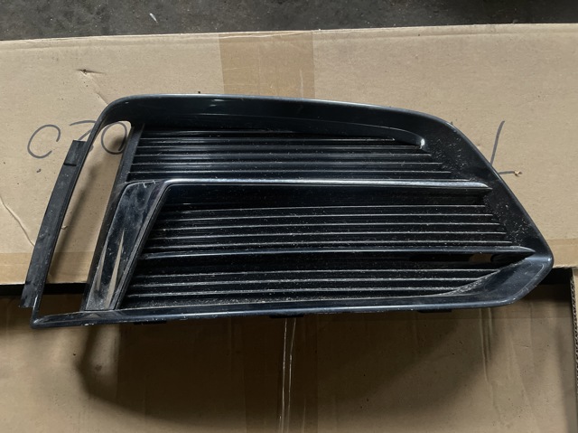 8W6807682M VAG