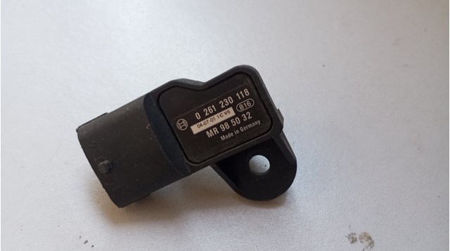 MAP сенсор MR985032 MITSUBISHI