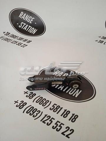 Важіль задньої підвіски нижній, лівий LR048091 LAND ROVER