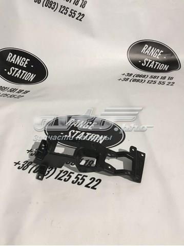 Кронштейн кріплення протитуманною фари, правої LR050519 LAND ROVER