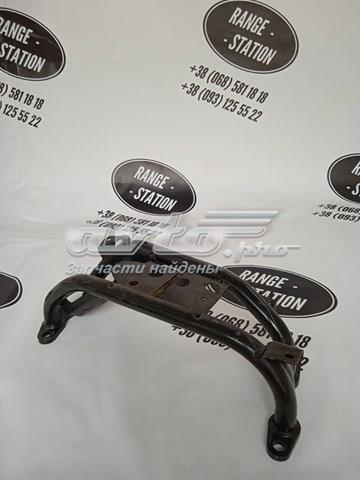 Кріплення трансмісії LR052331 LAND ROVER