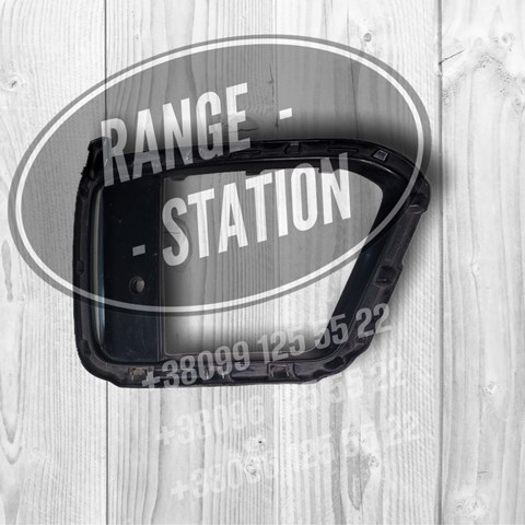Молдинг решітки переднього бампера, правий LR099793 LAND ROVER