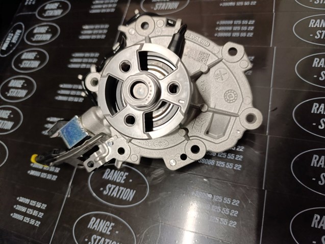 Помпа охолодження LR154597 LAND ROVER