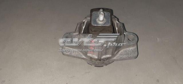 Ліва опора двигуна T4A13900 LAND ROVER