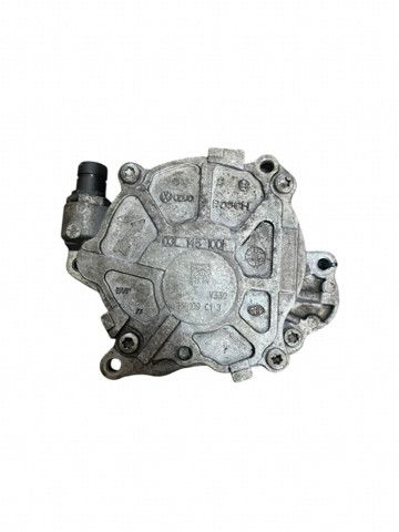 Насос вакуумний 03L145100 VAG