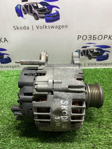 Генератор автомобільний 03L903023F VAG