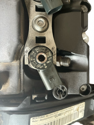 Форсунка інжектора 04L130277G VAG