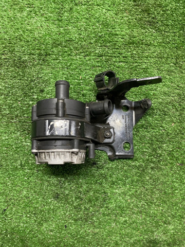 Водяний насос охолодження електричний додатковий 04L965567A VAG