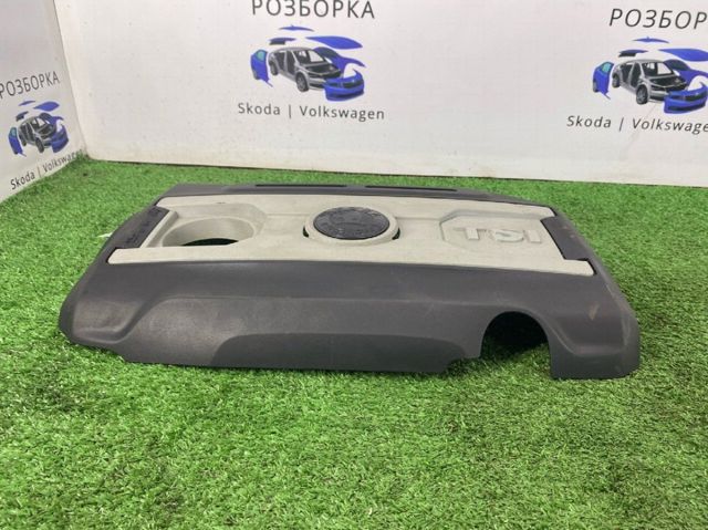 Кришка двигуна декоративна 06J103925AQ VAG
