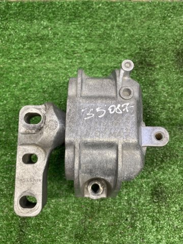 Права подушка мотора 1K0199262AS VAG