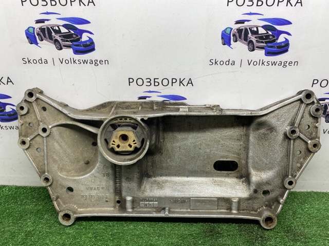 Подушка (опора) двигуна, нижня 1K0199369F VAG