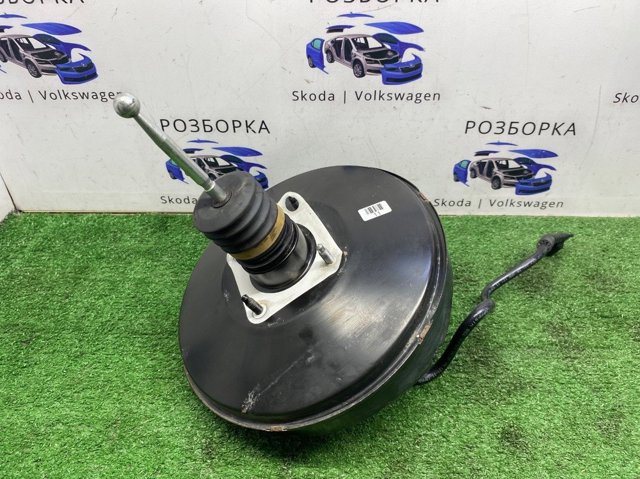 Вакуумника 1K1614105BH VAG