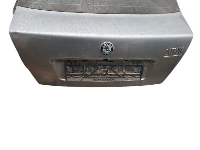 П'яті двері Skoda Octavia TOUR 1 A4