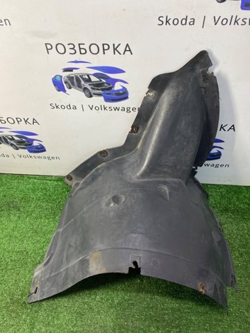 Підкрилок переднього крила, правий передній 1Z0809954 VAG
