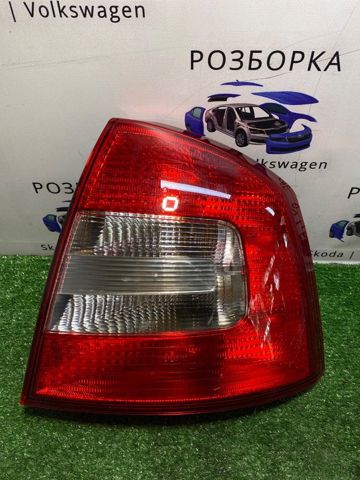 Задні ліхтарі 1Z9945112B VAG
