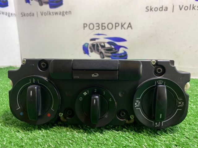 Блок управління режимів опалення / кондиціонування 2K0819047K VAG