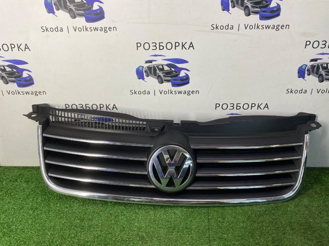Облицювання радіатора 3B0853651K VAG