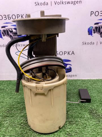 Модуль паливного насоса, з датчиком рівня палива 3B0919050 VAG