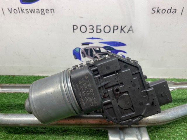 Мотор стеклоочищувача 3B1955113C VAG