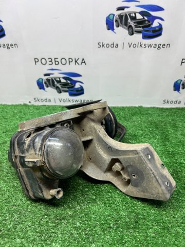 Протитуманка права 3B7941700A VAG