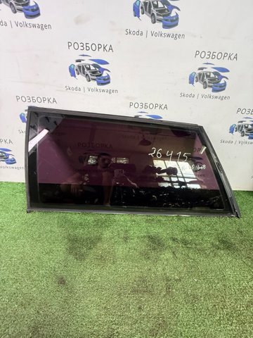 Скло багажника, ліве 3B9845297AK VAG