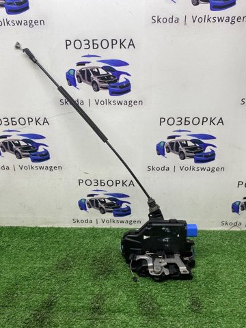 Замок водійських дверей 3C1837015A VAG