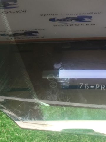 Скло-кватирка двері, задній, правій 3C5845216 VAG