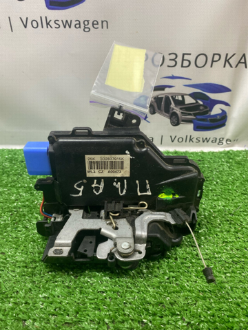 Замок водійських дверей 3D2837015K VAG