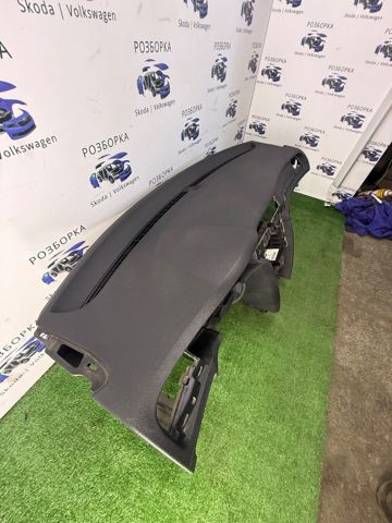 Панель приладів торпеди 3T1857007D VAG
