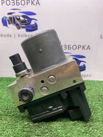 Блок АБС гідравлічний 4B0614517H VAG