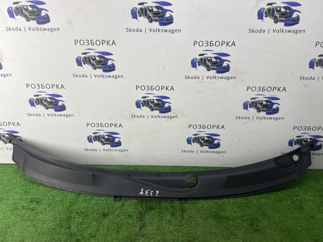 Водостік лобового скла, жабо 4F1819403 VAG