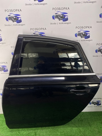 Двері задні 4G5833051 VAG
