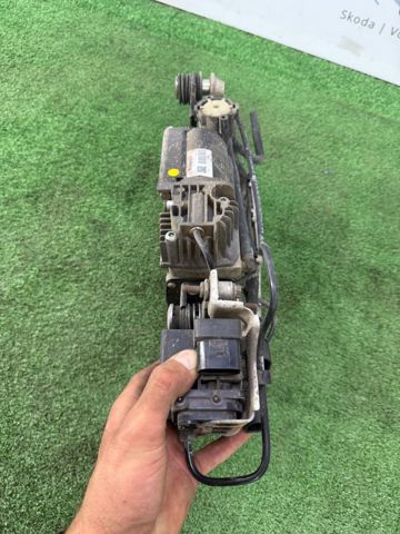 Компресор підкачки амортизаторів 4L0698007 VAG