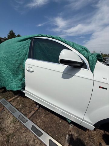 Пасажирські передні двері 4L0831052A VAG