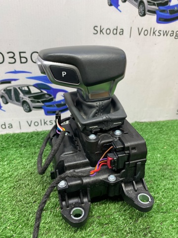 Кулиса перемикання передач 4M1713041D VAG